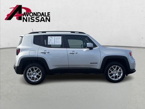 Used 2019 Jeep Renegade Latitude w/ Popular Equipment Group image 7