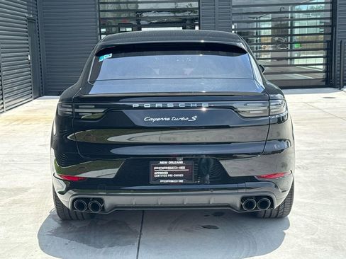 Certified 2023 Porsche Cayenne Turbo S AWD/4WD image 12