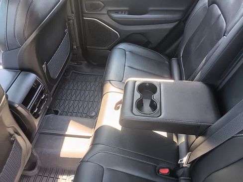 Used 2023 Jeep Grand Cherokee 30th Anniversary AWD/4WD image 18