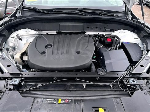 Certified 2023 Volvo XC60 B5 Plus w/ Climate Package image 29