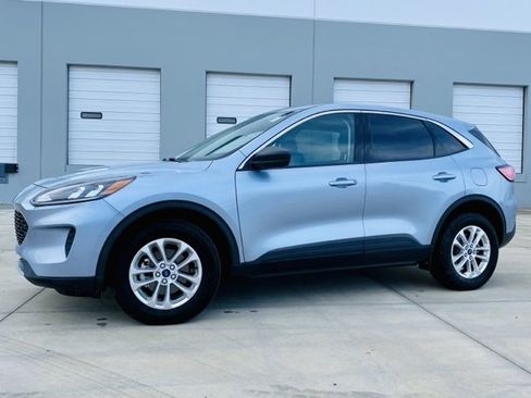 Used 2022 Ford Escape SE w/ Convenience Package image 1