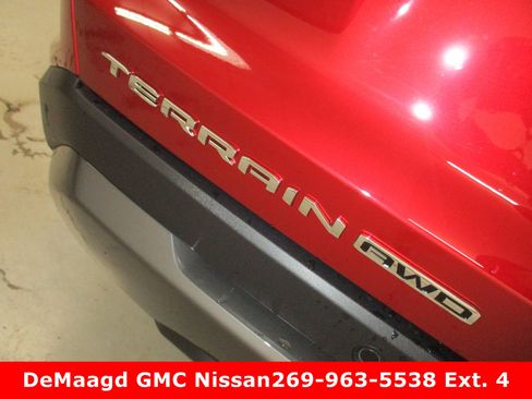 New 2026 GMC Terrain Elevation image 11