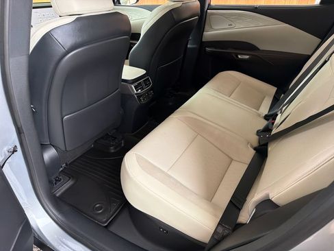 Used 2024 Lexus RX 350 AWD w/ Convenience Package image 32