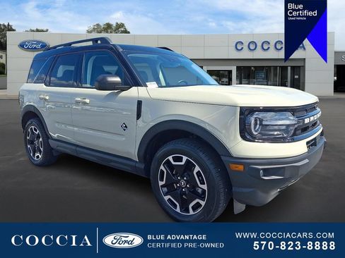 Certified 2024 Ford Bronco Sport Outer Banks w/ Tech Package AWD/4WD image 3