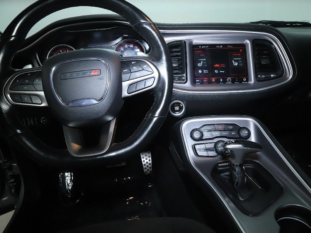 Used 2020 Dodge Challenger R/T Scat Pack w/ Dynamics Package RWD image 29