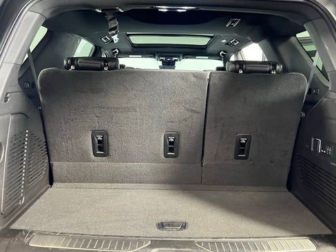 Used 2024 Chevrolet Tahoe High Country w/ Premium Package image 29