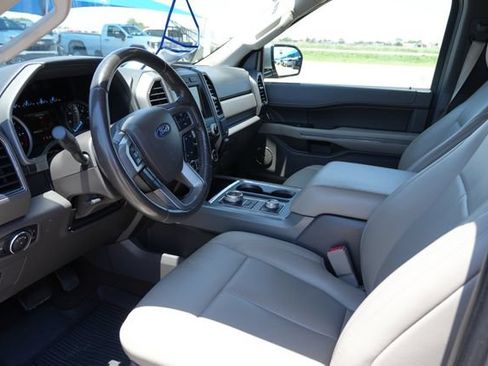 Used 2021 Ford Expedition XLT AWD/4WD image 10