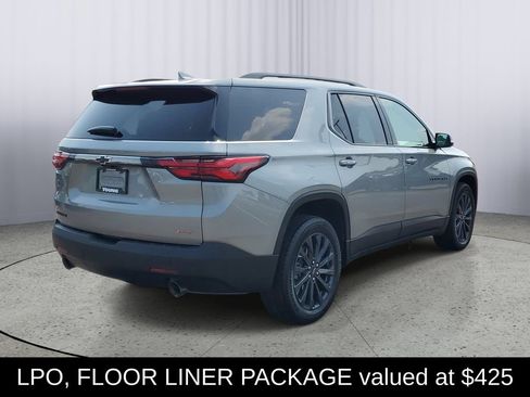 Used 2023 Chevrolet Traverse RS w/ LPO, Floor Liner Package FWD image 3