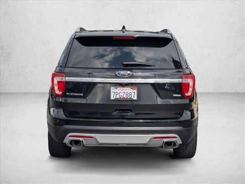 Used 2016 Ford Explorer Platinum AWD/4WD image 7