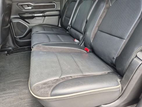 Used 2019 RAM 1500 Laramie w/ Sport Appearance Package AWD/4WD image 19