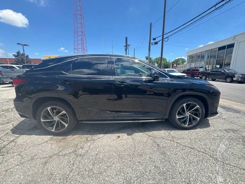 Used 2017 Lexus RX 350 AWD w/ Luxury Package image 2