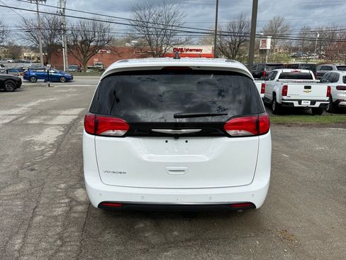 New 2026 Chrysler Voyager LX FWD image 7