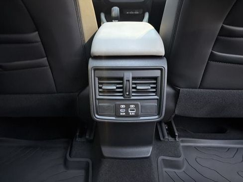 Certified 2026 Subaru Forester Premium AWD/4WD image 21
