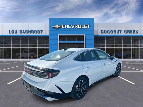 Used 2024 Hyundai Sonata SEL image 8