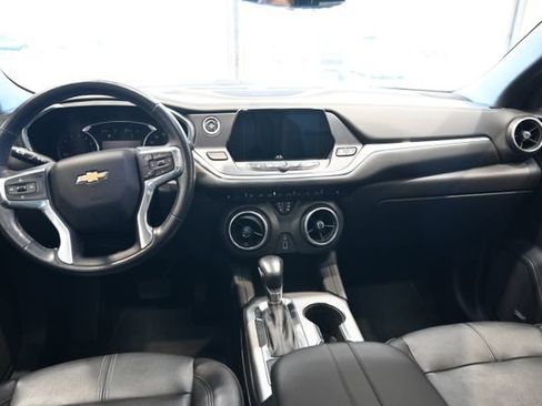 Used 2019 Chevrolet Blazer LT w/ Sun and Wheels Package FWD image 13