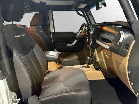 Used 2014 Jeep Wrangler Rubicon w/ Dual Top Group image 16
