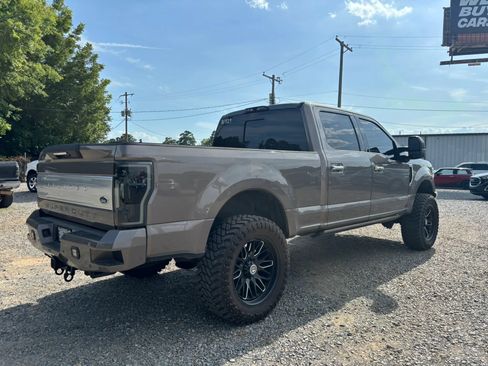 Used 2019 Ford F250 Limited w/ FX4 Off-Road Package AWD/4WD image 4