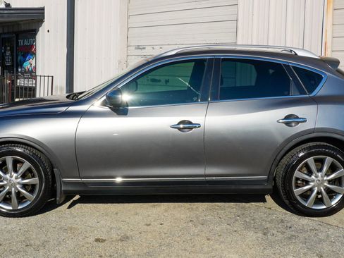 Used 2013 INFINITI EX37 Journey w/ Premium Pkg image 3