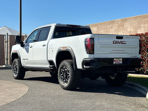 New 2026 GMC Sierra 2500 AT4X image 6