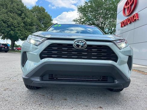 Certified 2023 Toyota RAV4 XLE w/ Convenience Package FWD image 8