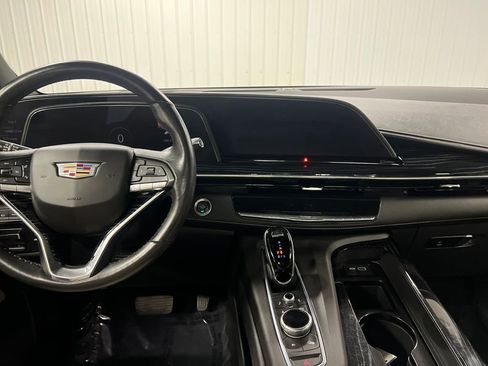 Certified 2021 Cadillac Escalade Sport w/ Driver Assist Tech Package image 18