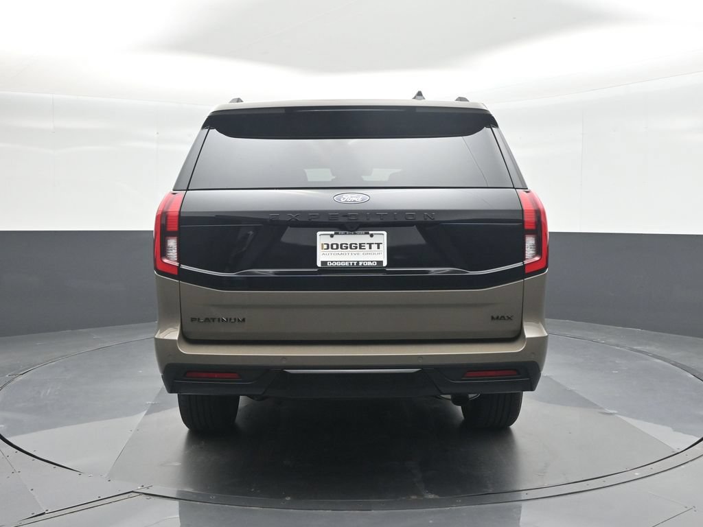 Used 2027 Ford Expedition Max Platinum w/ Stealth Performance Package AWD/4WD image 17