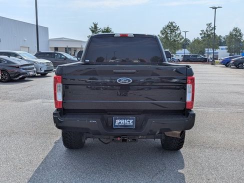 Used 2018 Ford F250 XL w/ STX Appearance Package AWD/4WD image 6