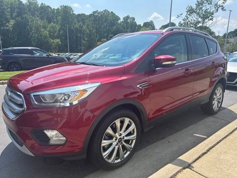 Used 2017 Ford Escape Titanium FWD image 7