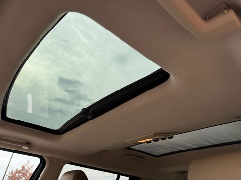 Used 2012 Land Rover LR4 HSE LUX image 39