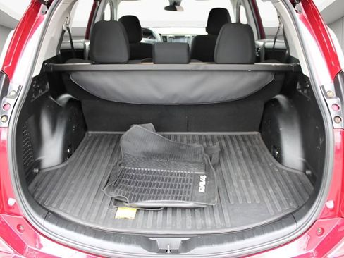 Used 2018 Toyota RAV4 LE w/ All Weather Liner Package image 20