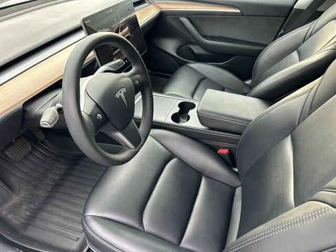 Used 2022 Tesla Model 3 Long Range image 11