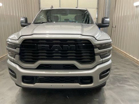 Used 2026 RAM 2500 Big Horn AWD/4WD image 5