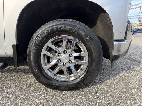 Used 2019 Chevrolet Silverado 1500 LT w/ All-Star Edition AWD/4WD image 8