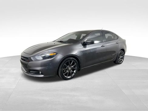 Used 2016 Dodge Dart SXT w/ Rallye Appearance Group image 2