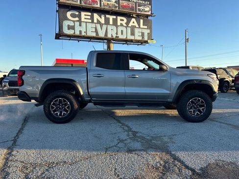 Used 2026 Chevrolet Colorado ZR2 image 6