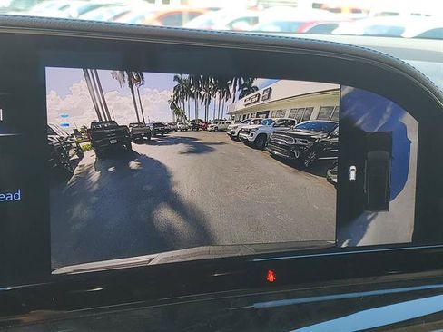 Used 2023 Cadillac Escalade Premium Luxury w/ Performance Package image 60