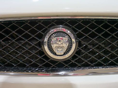 Used 2014 Jaguar XKR R RWD image 35