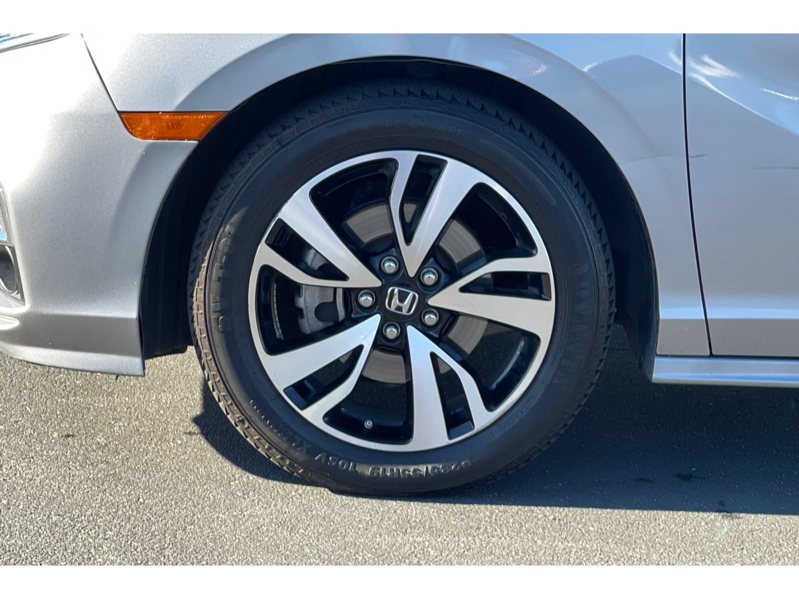 Used 2018 Honda Odyssey Elite image 10