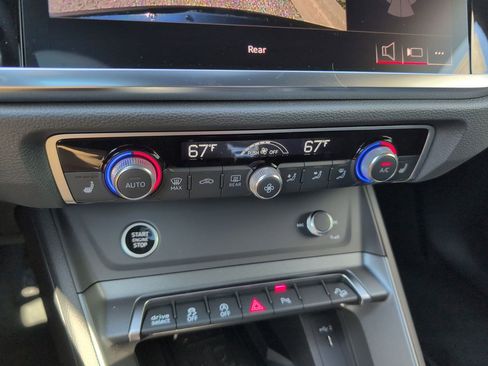 New 2025 Audi Q3 2.0T Premium image 6