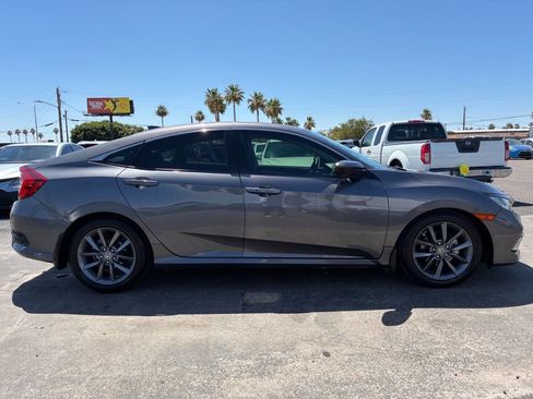 Used 2019 Honda Civic EX image 7