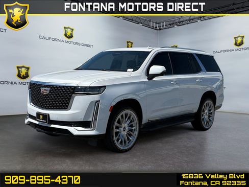 Used 2022 Cadillac Escalade Luxury RWD image 1