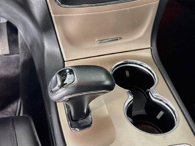 Used 2014 Jeep Grand Cherokee Summit AWD/4WD image 18
