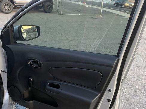 Used 2017 Nissan Versa S Plus image 16