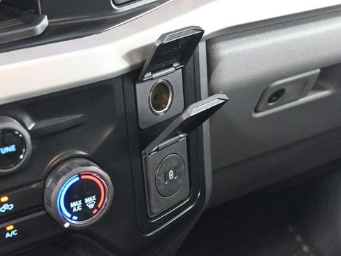 New 2025 Ford F550 2WD Regular Cab Super Duty image 19