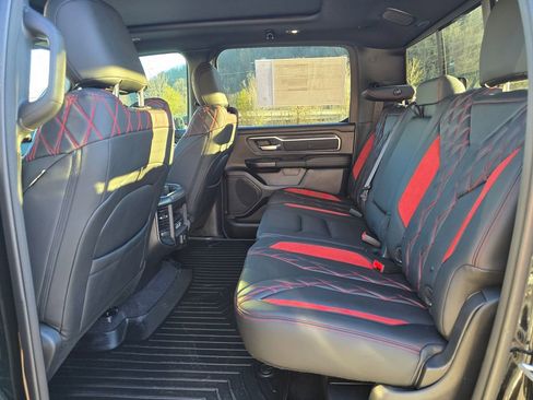 New 2026 RAM 1500 Big Horn AWD/4WD image 14