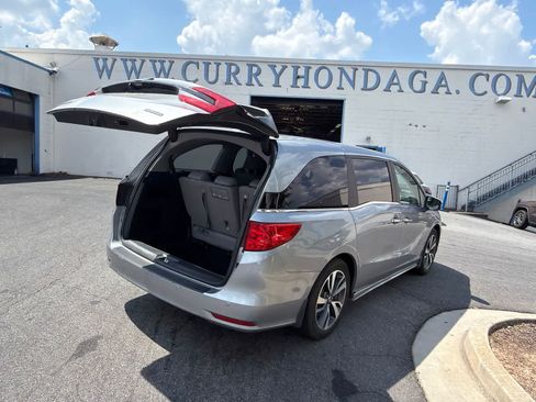 Used 2023 Honda Odyssey Touring image 10
