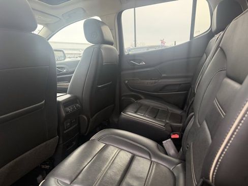 Used 2021 GMC Acadia Denali w/ Denali Ultimate Package image 21