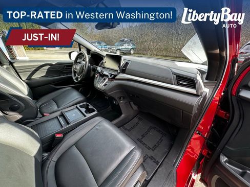 Used 2025 Honda Odyssey Sport-L image 14