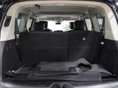 Used 2020 Nissan Armada Platinum RWD image 18