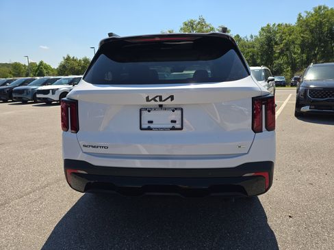 New 2026 Kia Sorento X-Line EX image 7